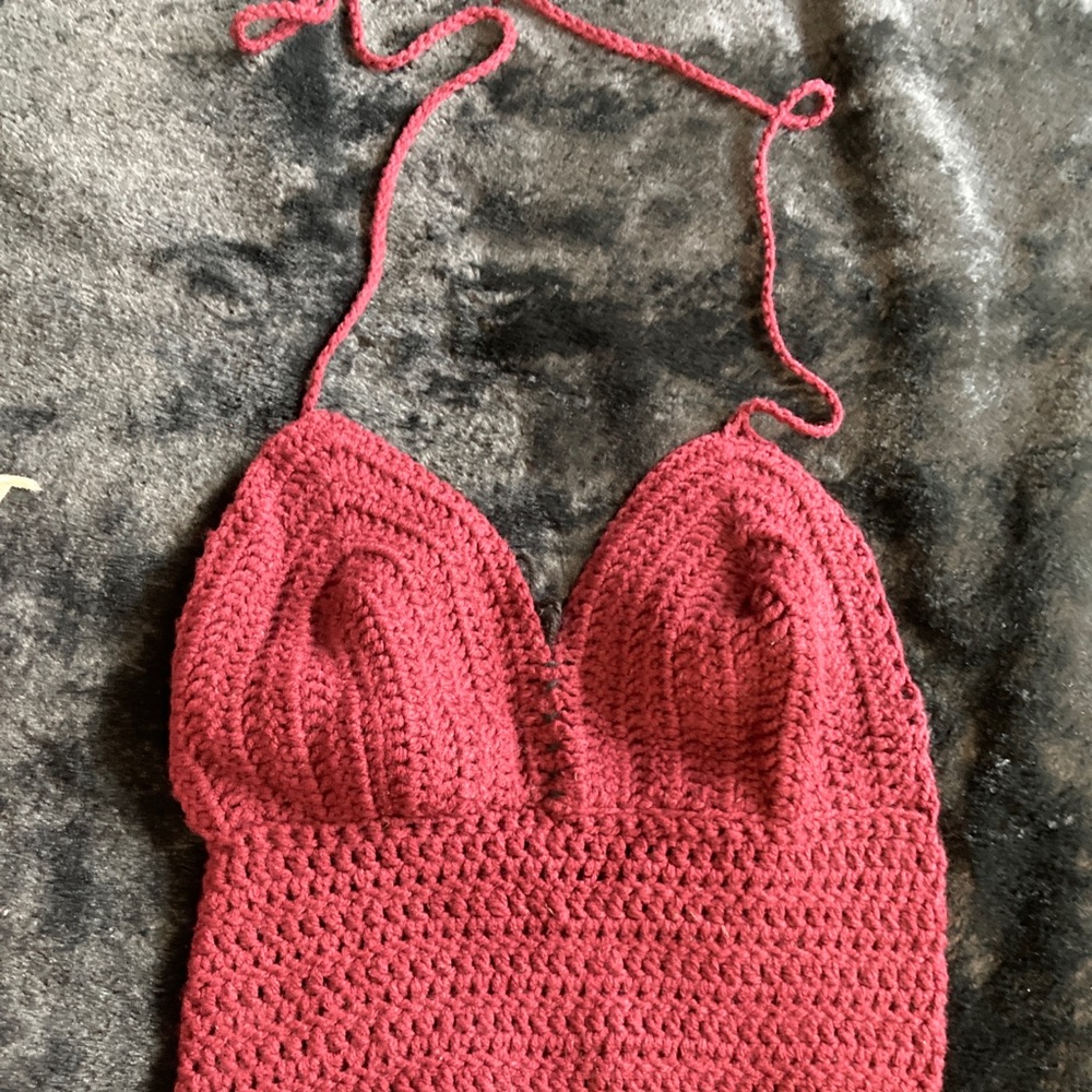 Burgundy crochet crop top